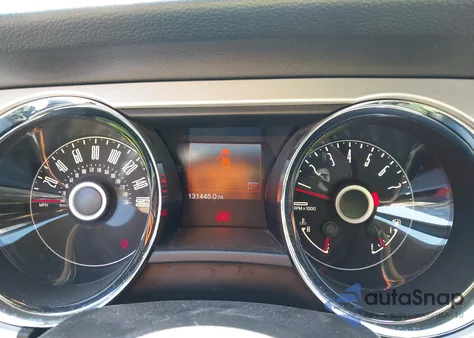 2014 Ford Mustang V6 Premium from USA, damaged, VIN 1ZVBP8AM5E5327151